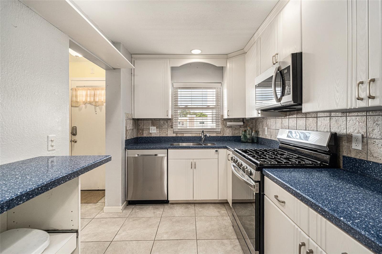 5623 80TH STREET N 415