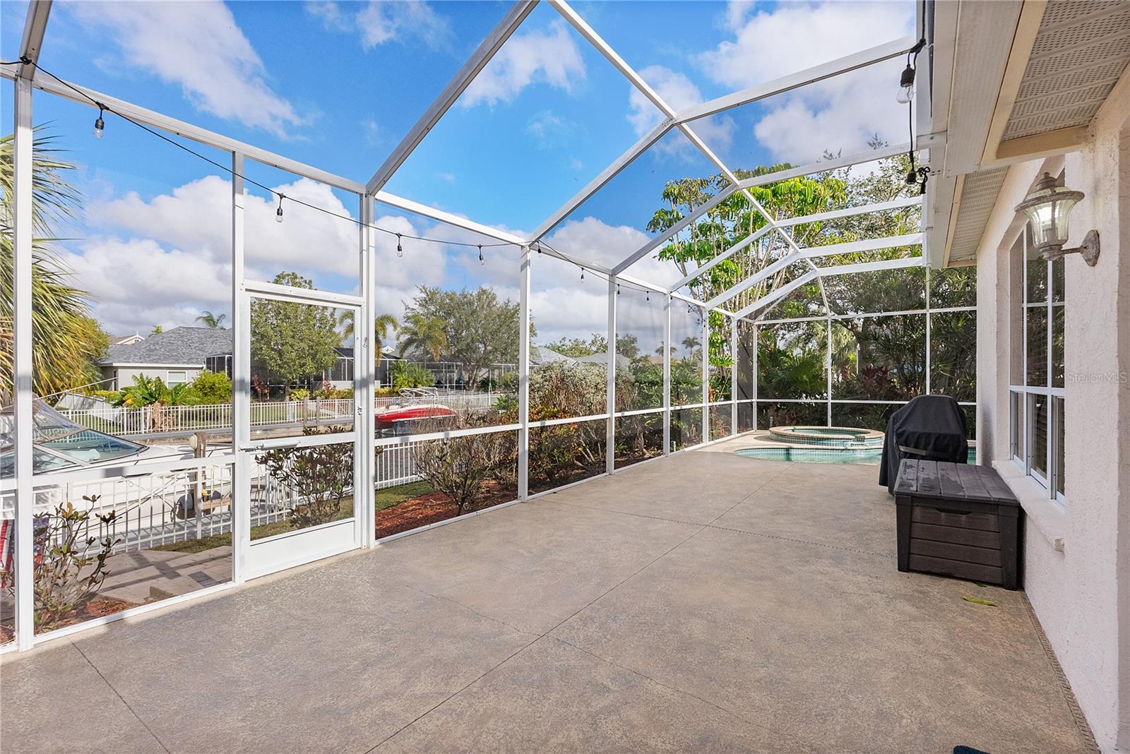RIVERDALE REV - Residential Lease