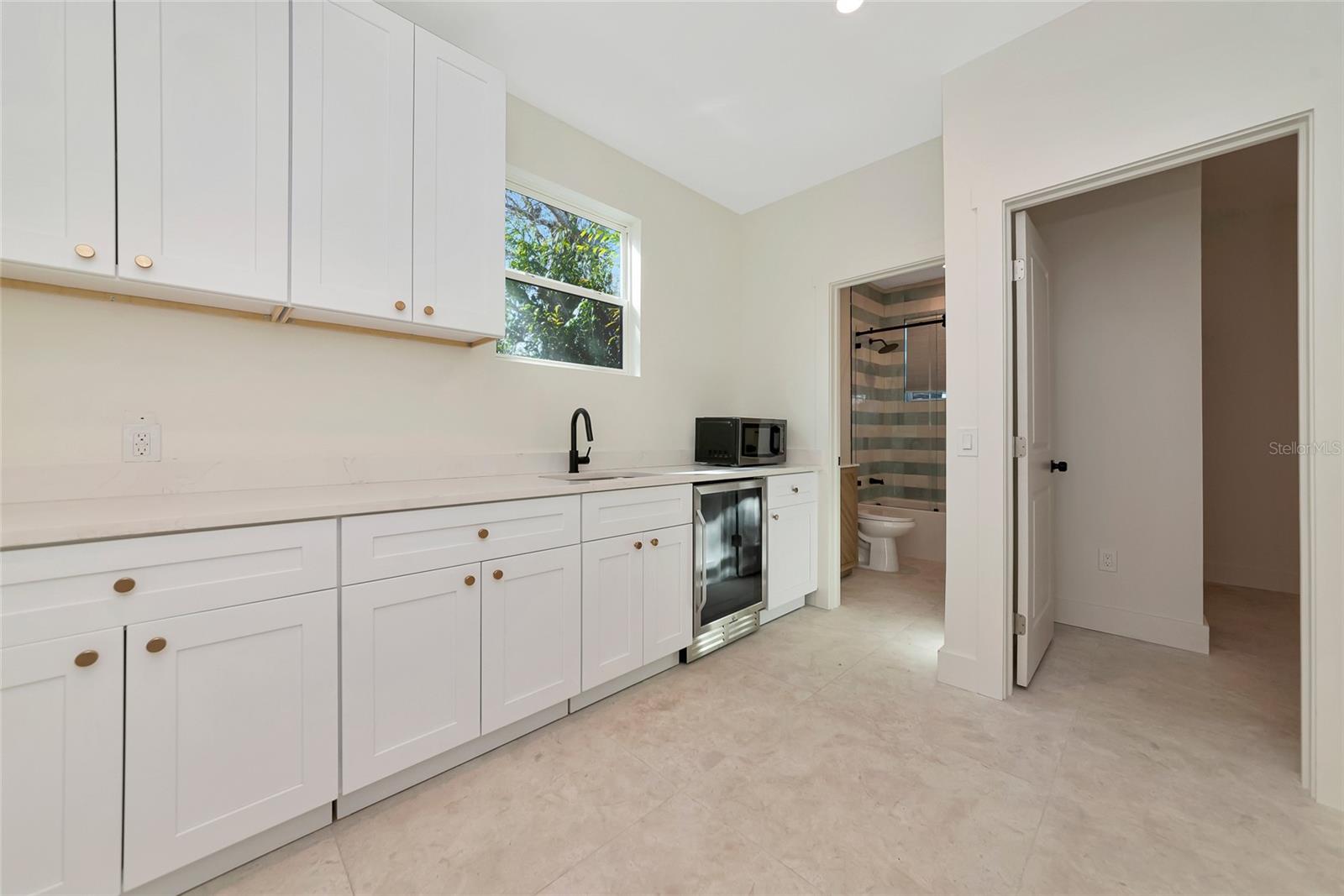 RIVERVIEW CONTINUED - Residential Income