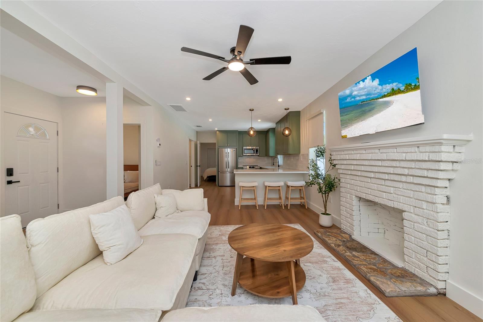 RIVERVIEW CONTINUED - Residential Income