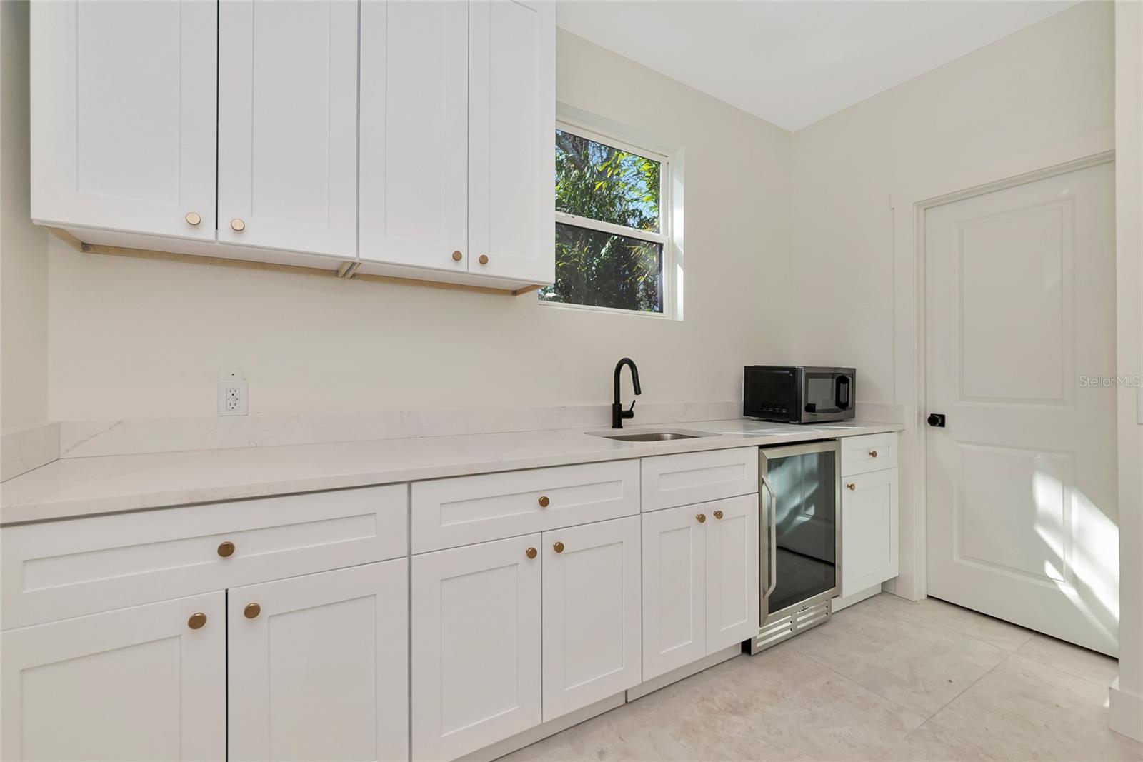 RIVERVIEW CONTINUED - Residential Income