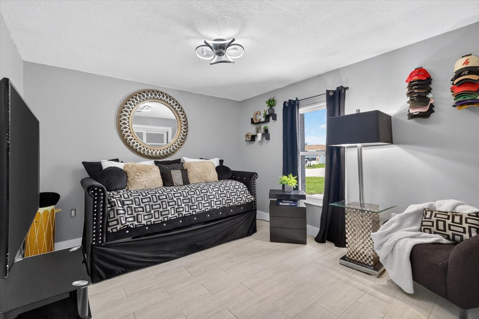 FLOR A MAR - Residential