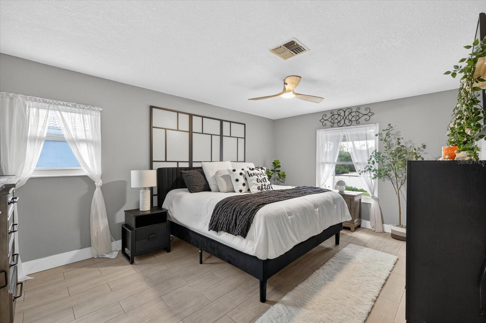 FLOR A MAR - Residential