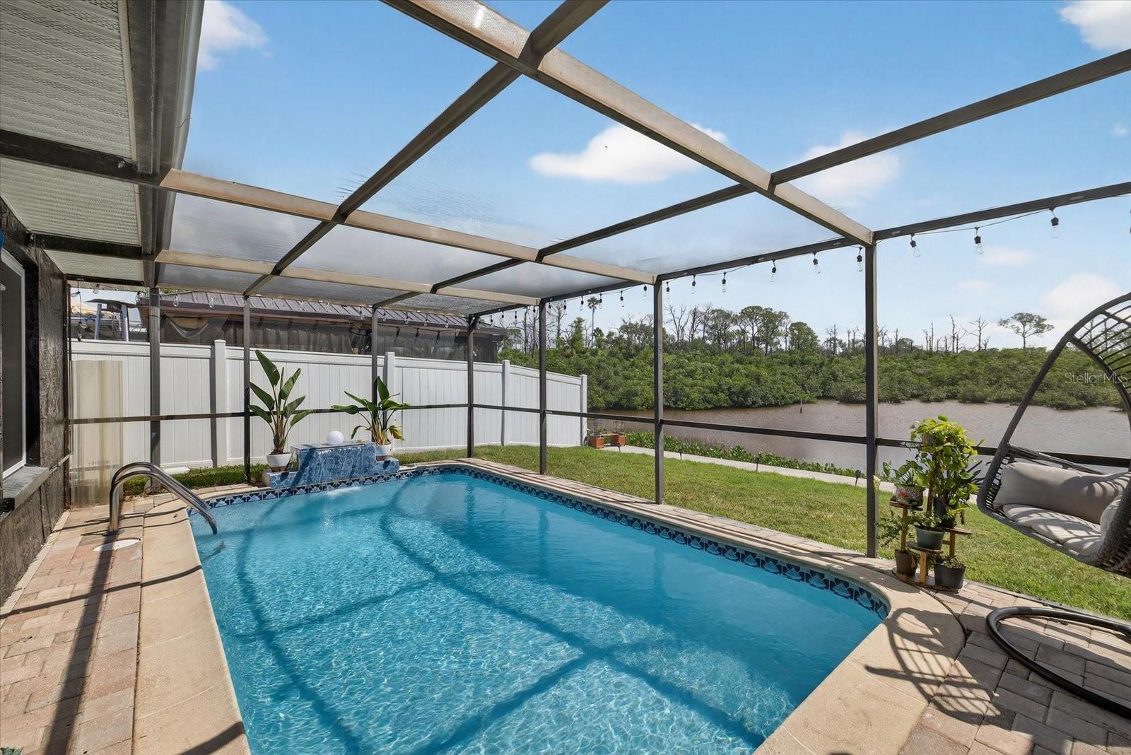 FLOR A MAR - Residential