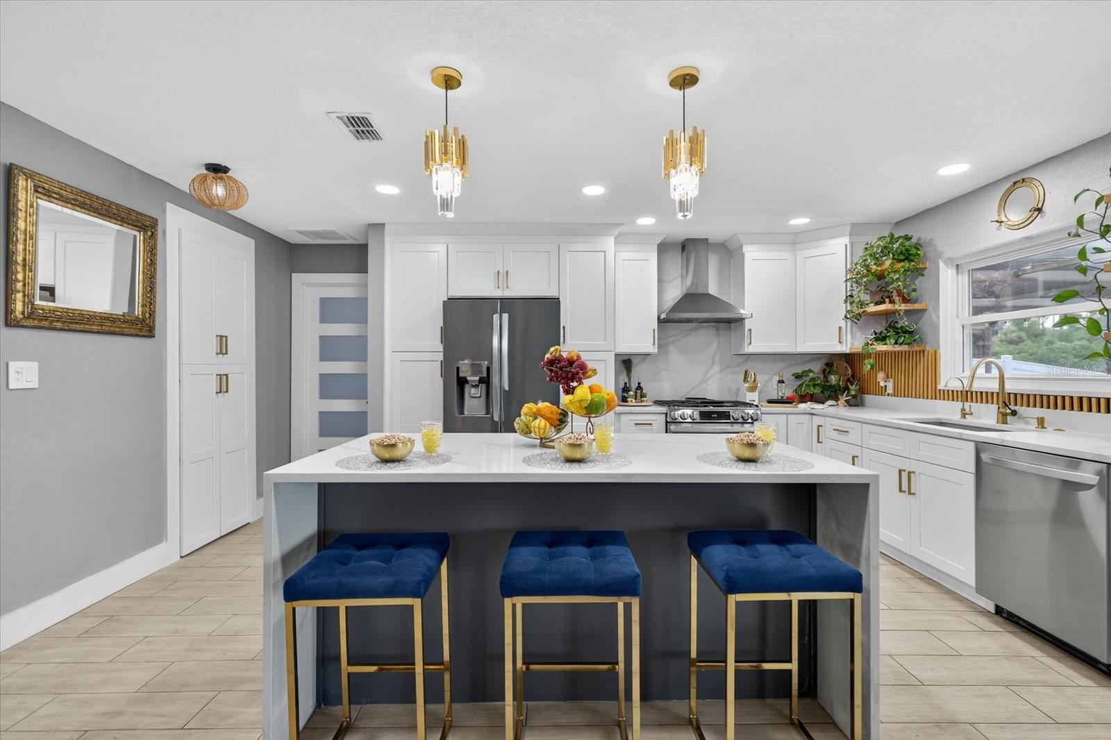 FLOR A MAR - Residential