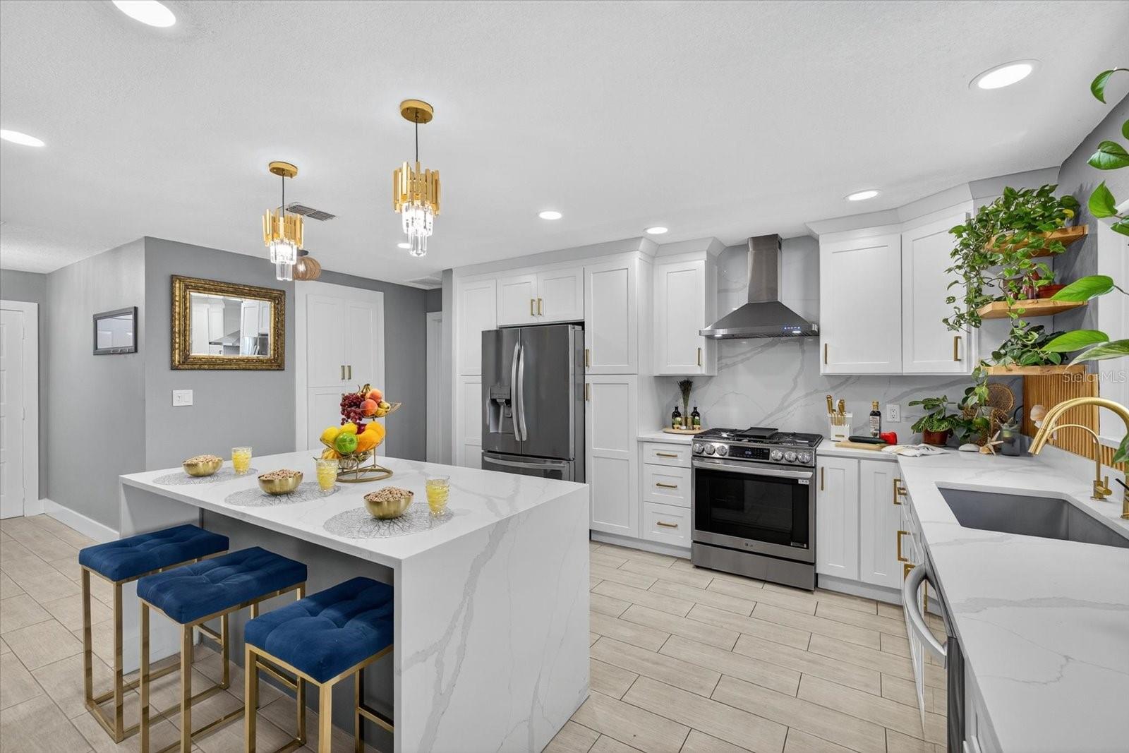 FLOR A MAR - Residential