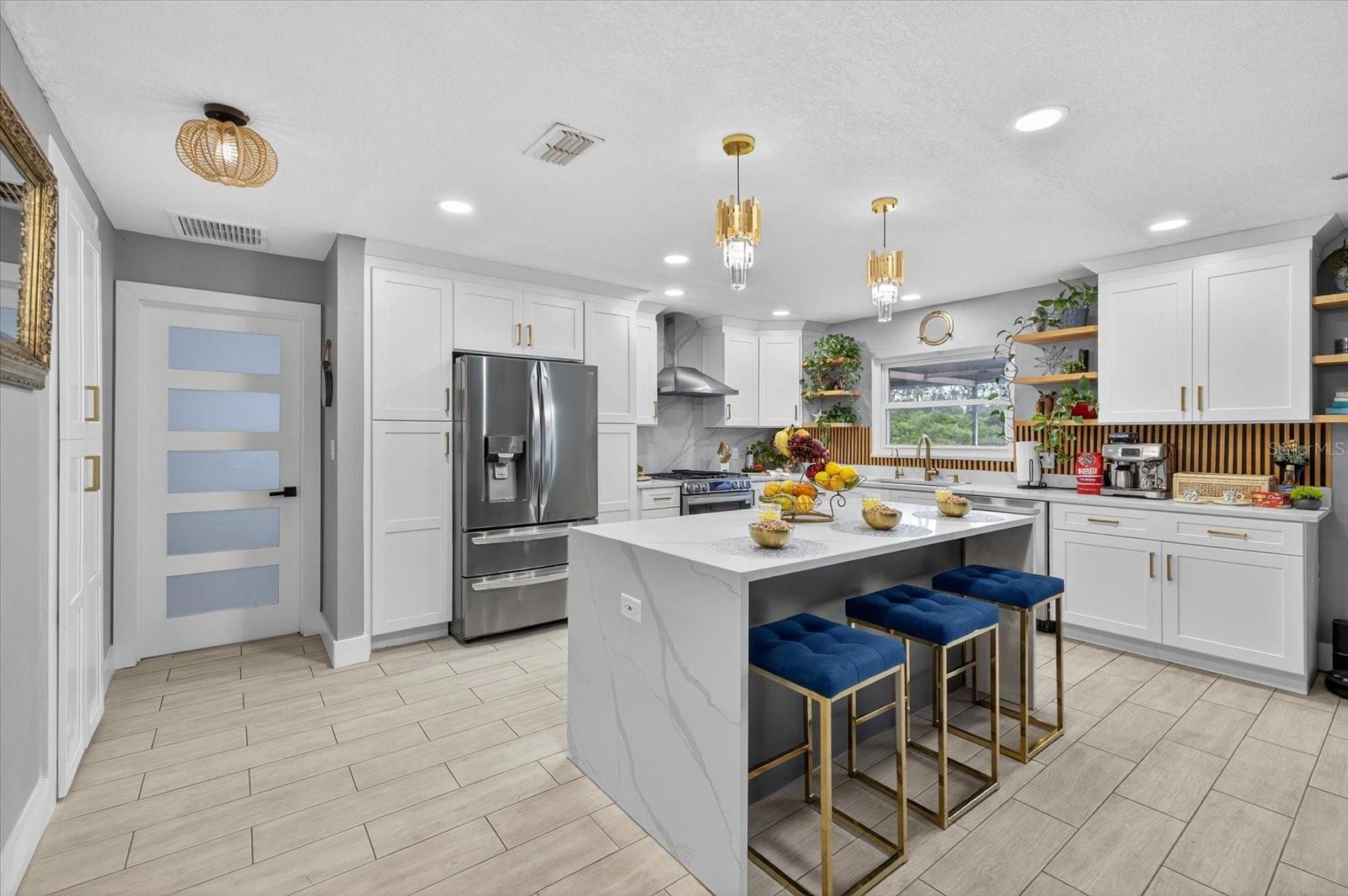 FLOR A MAR - Residential