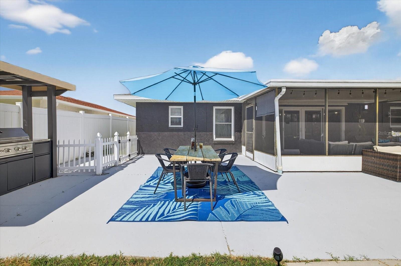 FLOR A MAR - Residential