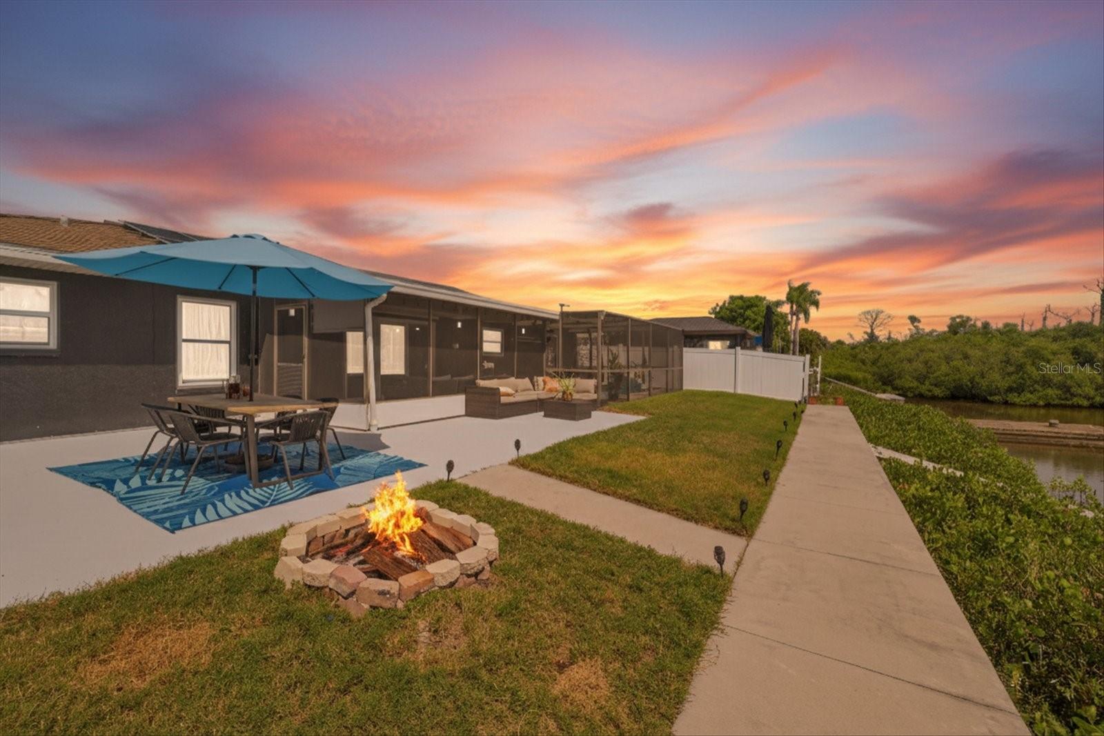 FLOR A MAR - Residential