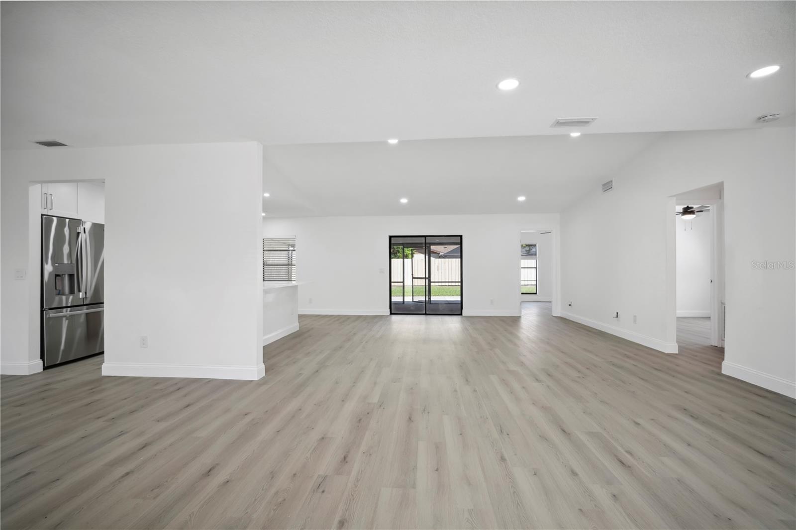 1218 LORNEWOOD DRIVE