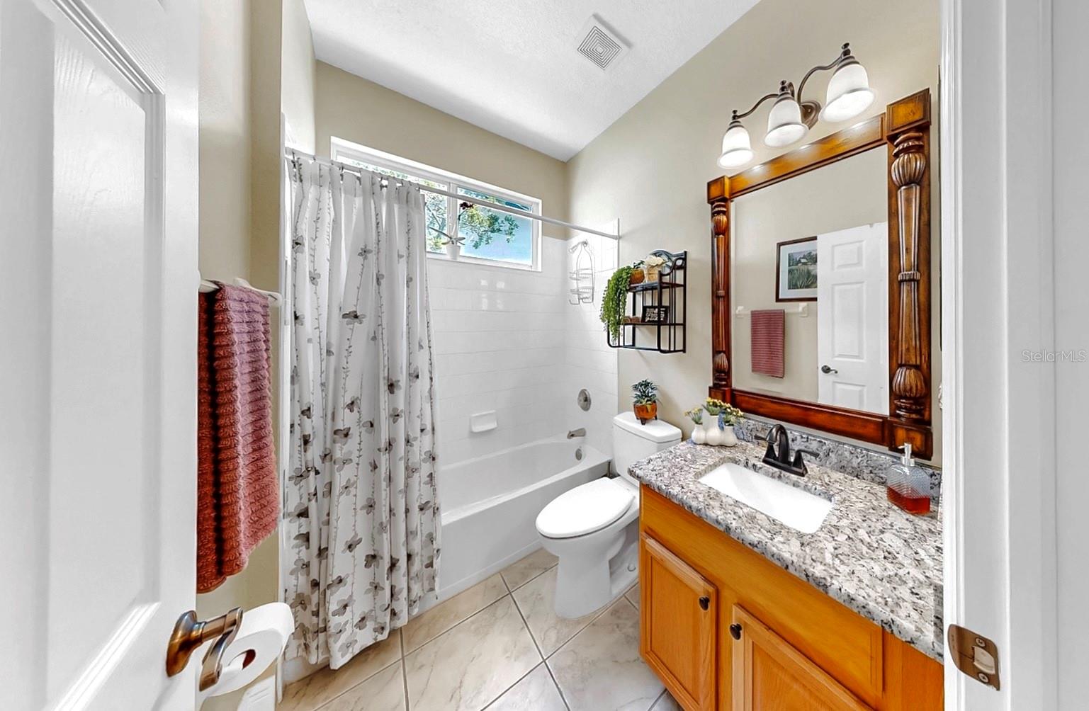 RIVER HILLS COUNTRY CLUB PARCE - Residential