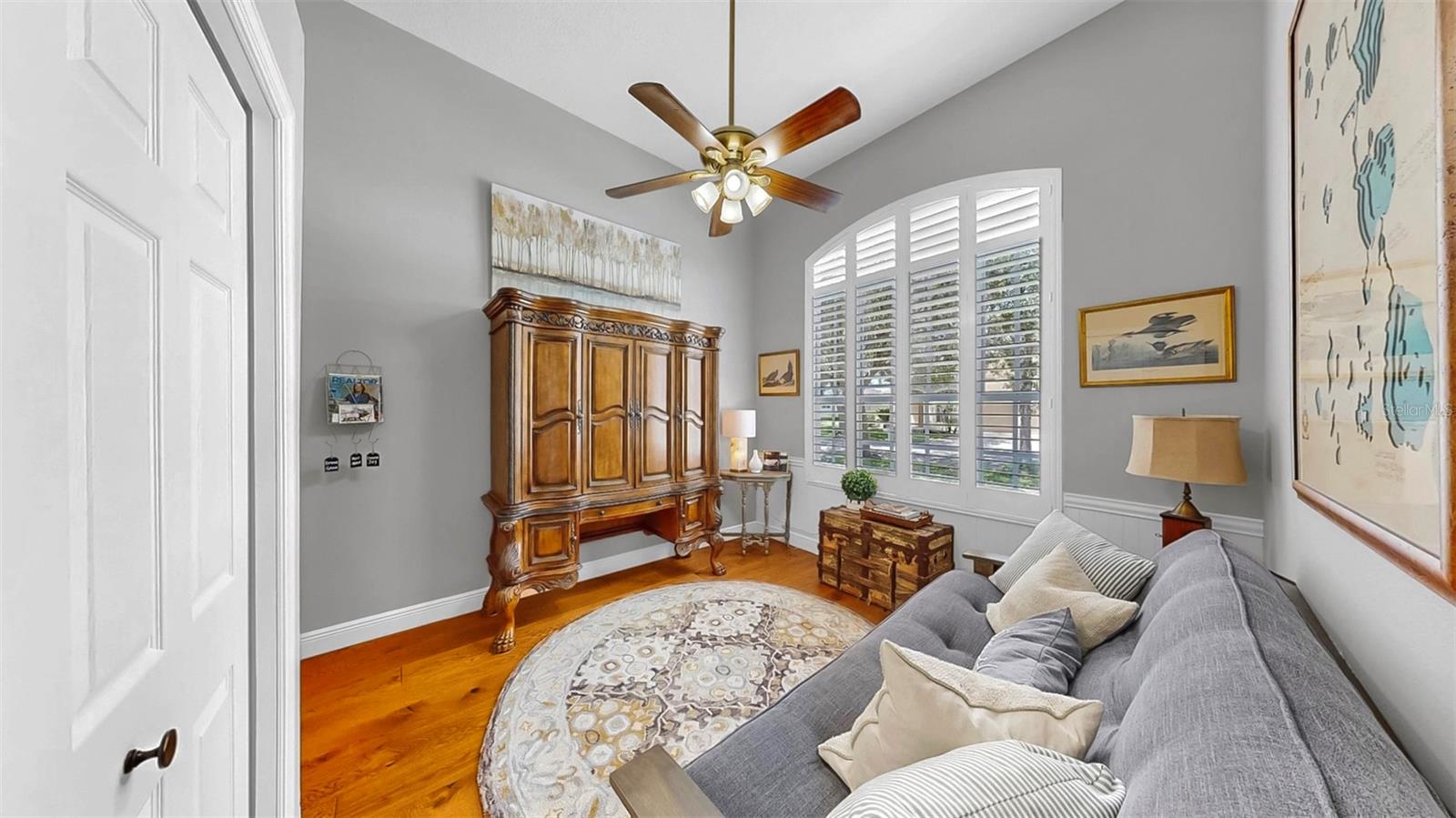 RIVER HILLS COUNTRY CLUB PARCE - Residential