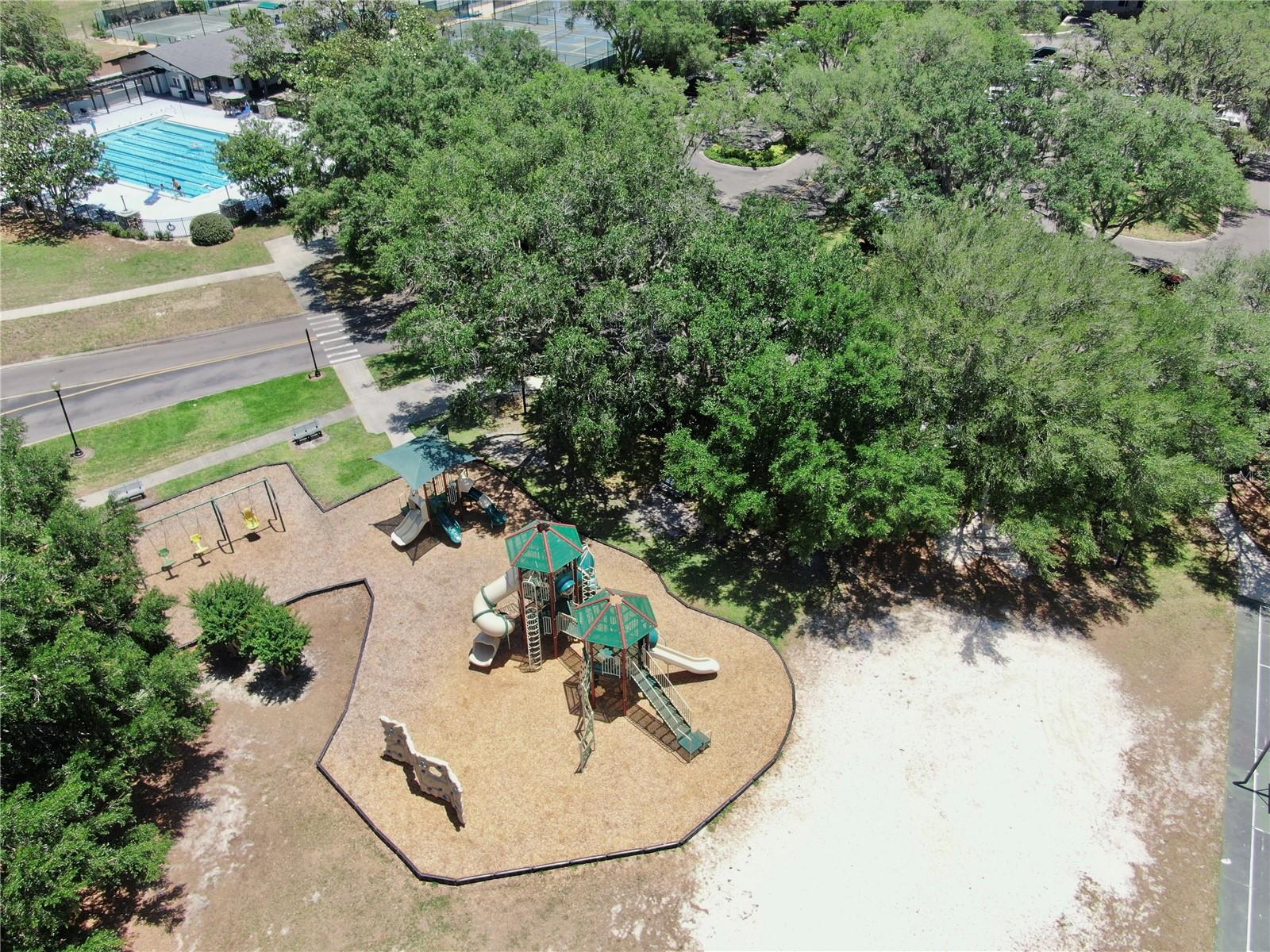 RIVER HILLS COUNTRY CLUB PARCE - Residential