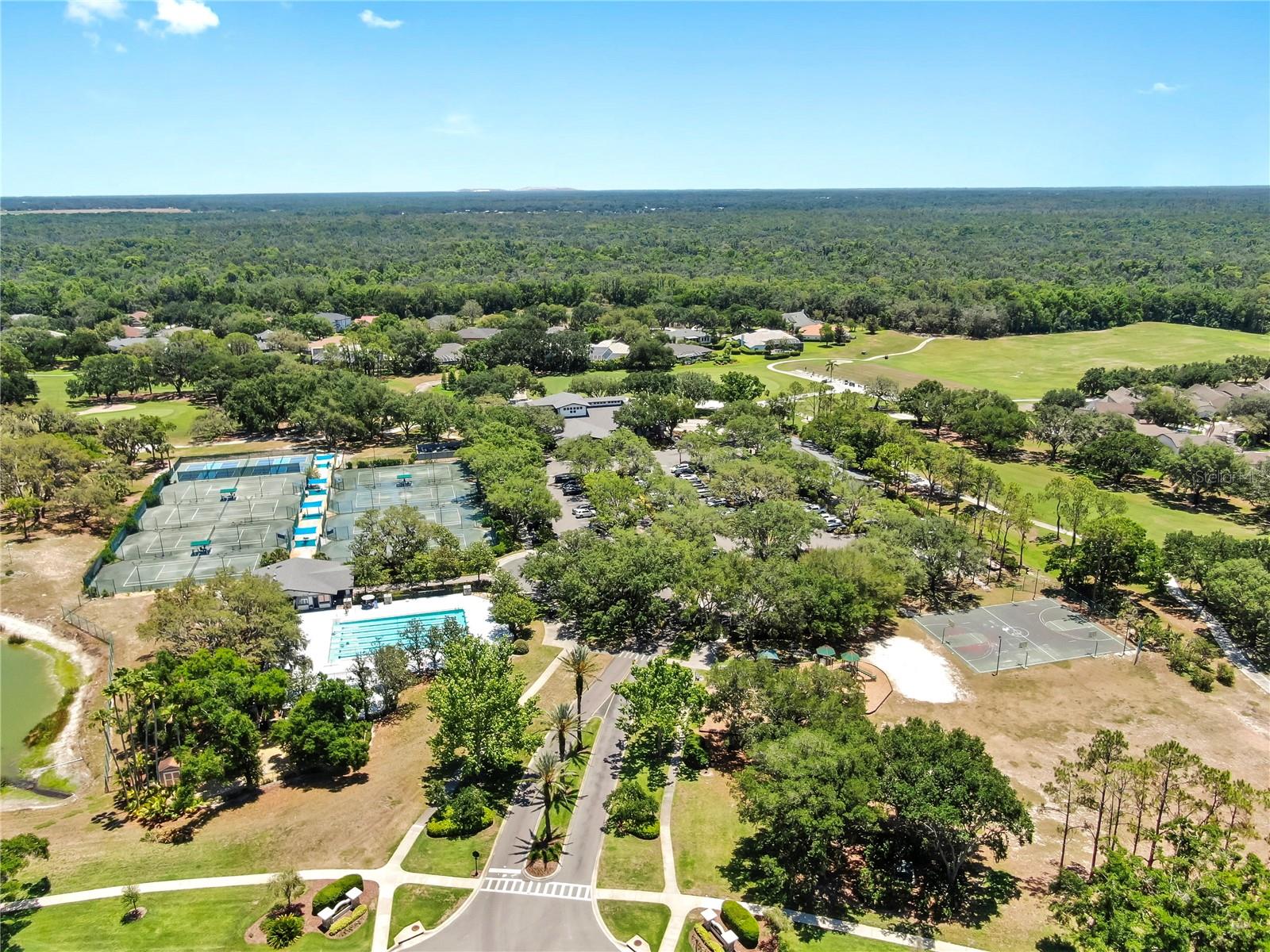 RIVER HILLS COUNTRY CLUB PARCE - Residential