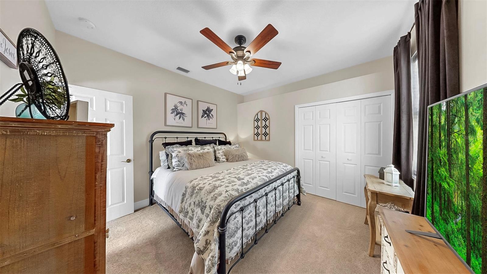 RIVER HILLS COUNTRY CLUB PARCE - Residential