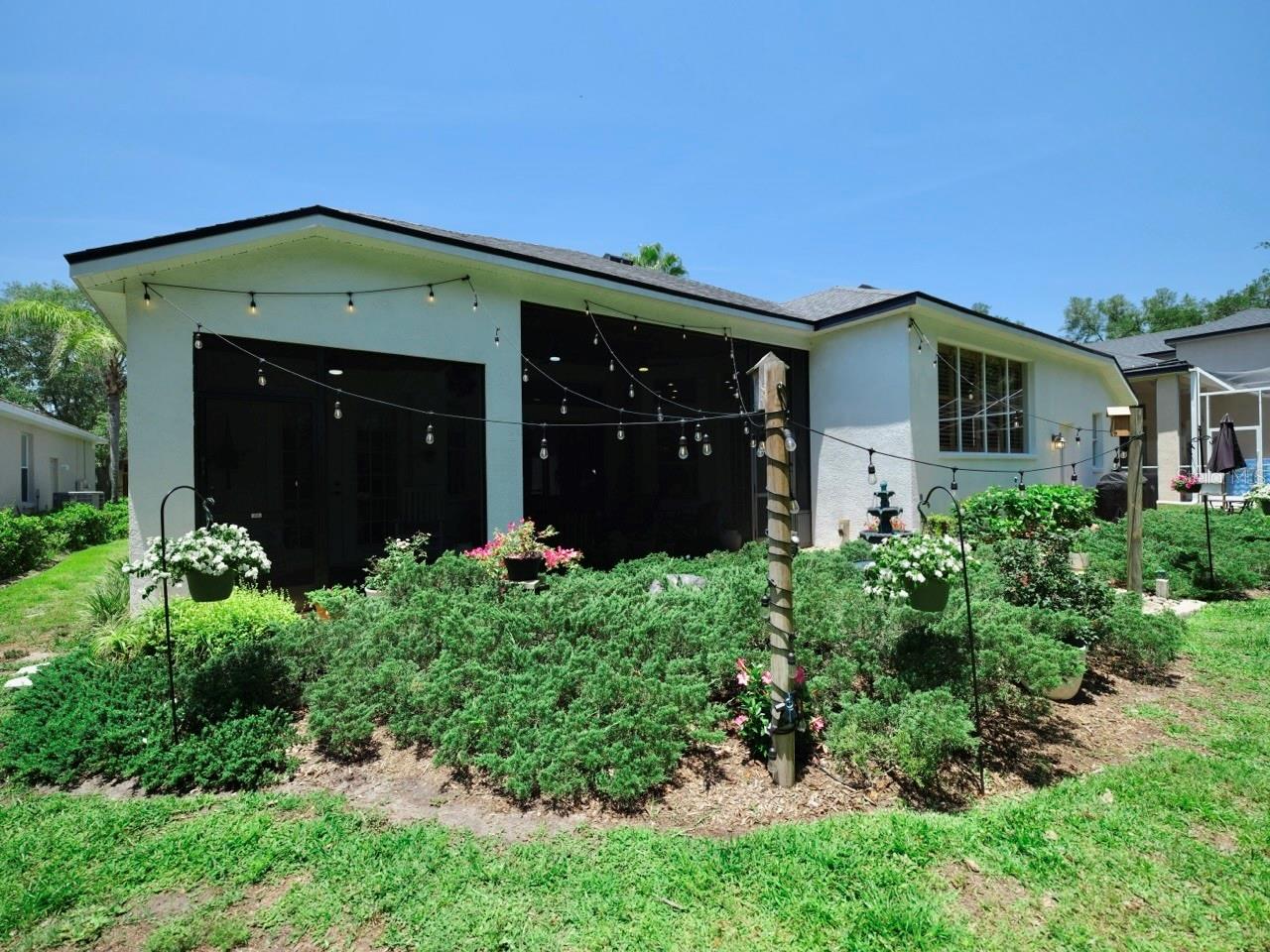 RIVER HILLS COUNTRY CLUB PARCE - Residential