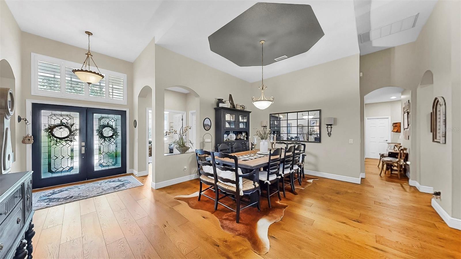 RIVER HILLS COUNTRY CLUB PARCE - Residential