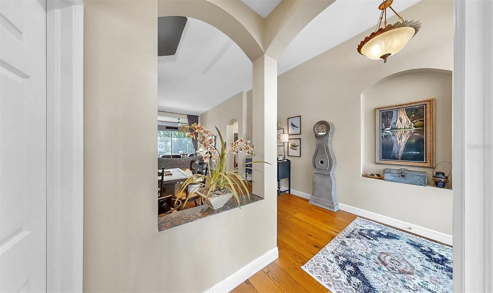 RIVER HILLS COUNTRY CLUB PARCE - Residential