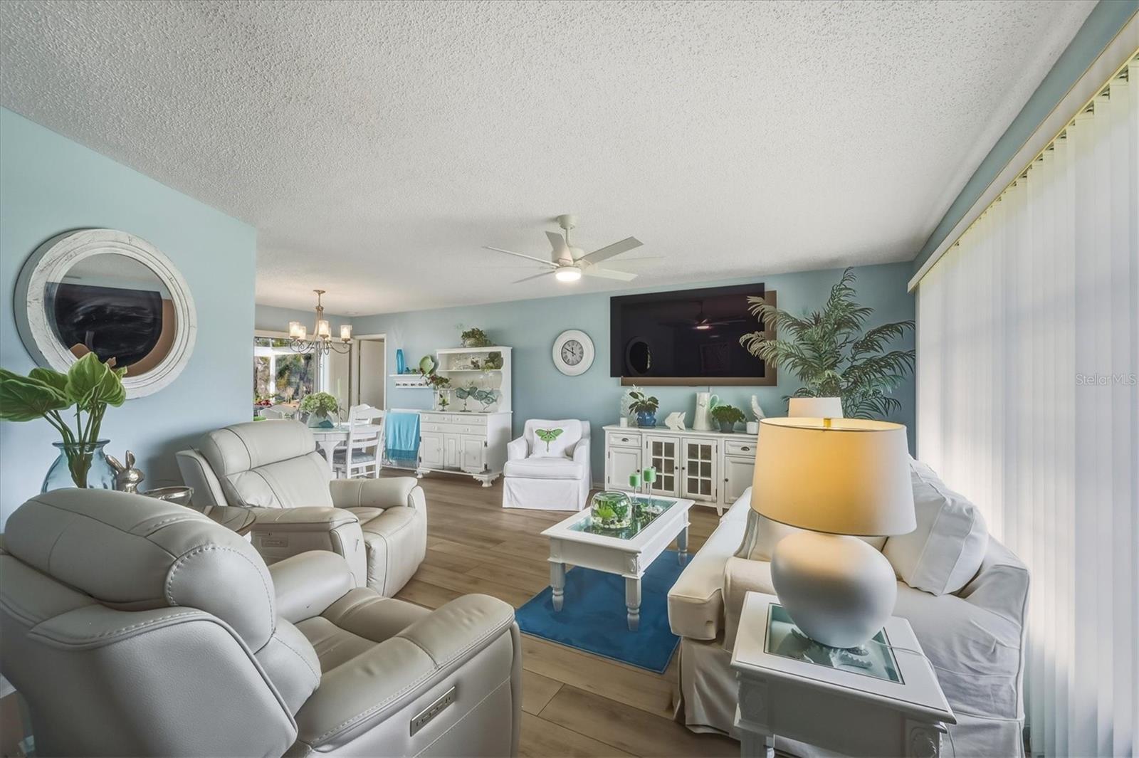 LAKE SUZY ESTATES - Residential