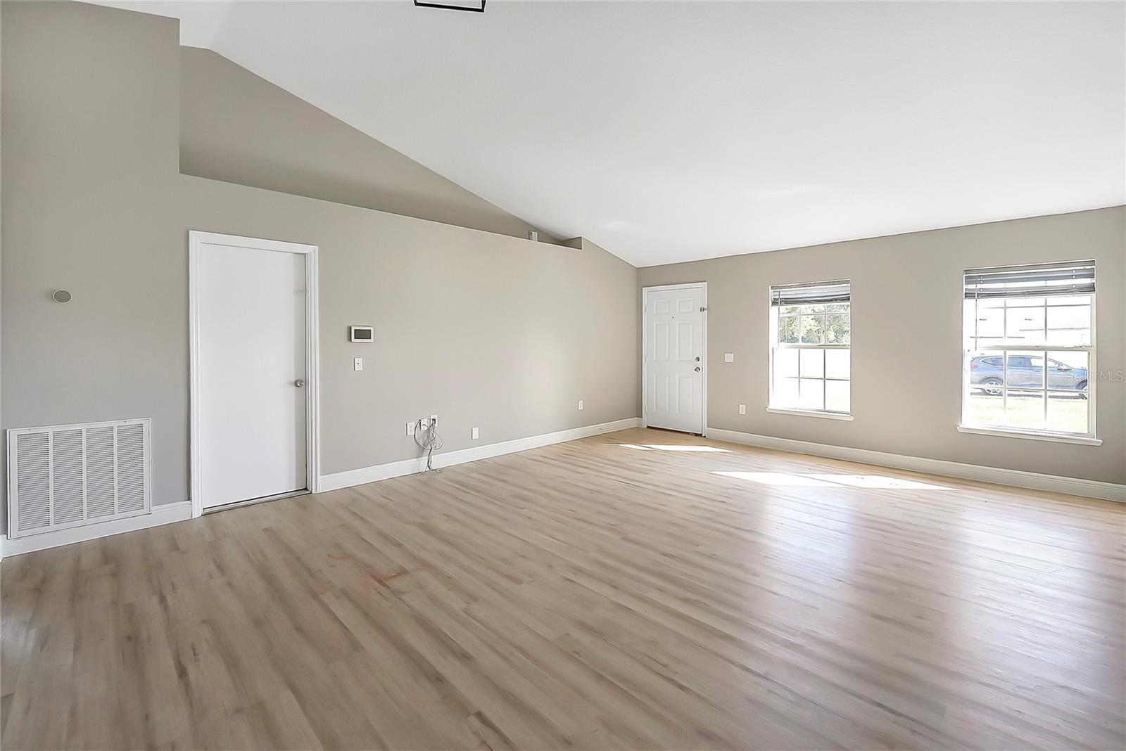 MASCOTTE LAKE JACKSON RIDGE PH 01 - Residential