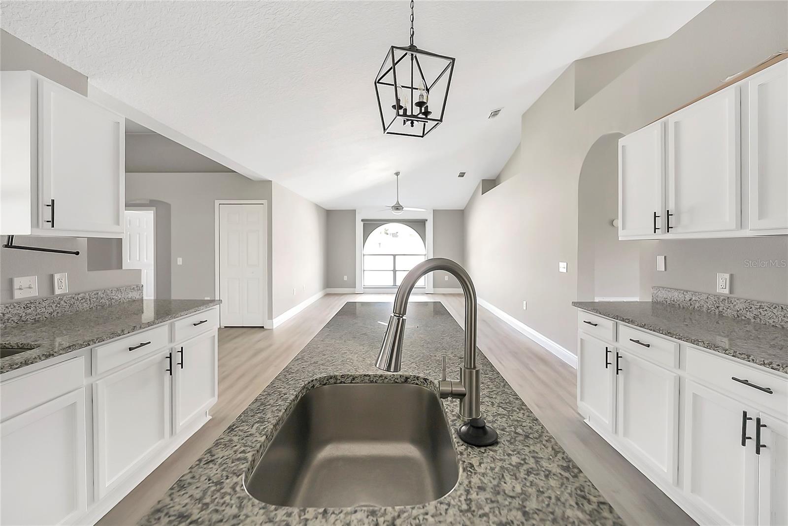 MASCOTTE LAKE JACKSON RIDGE PH 01 - Residential