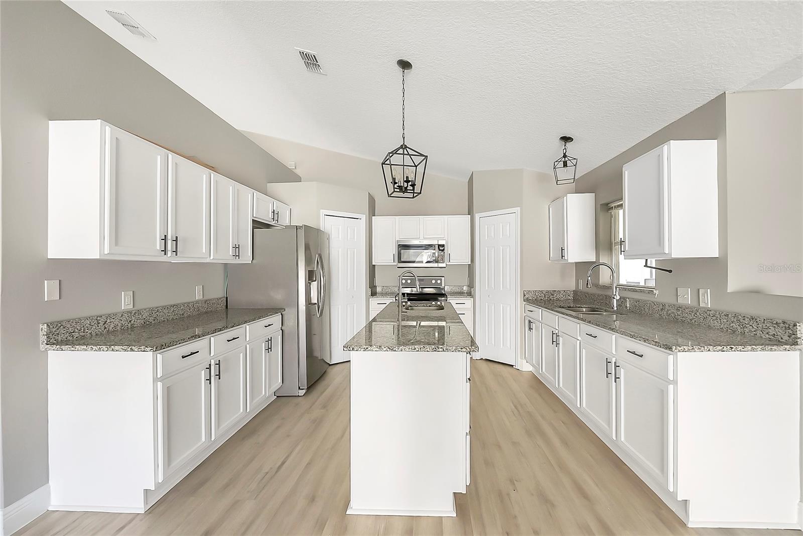 1305 BRENWAY DRIVE