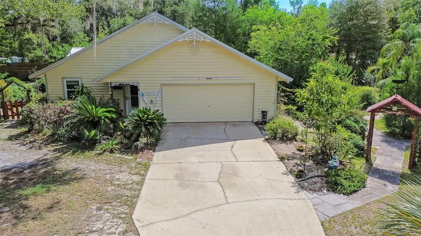 5635 BURTS PARK ROAD