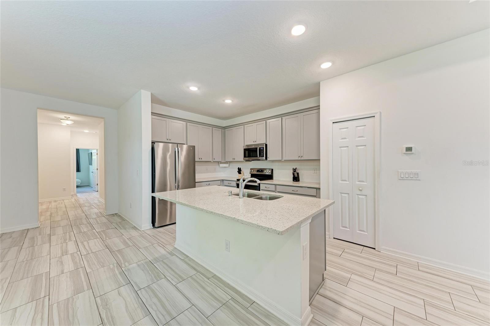 8721 FIREFLY PLACE