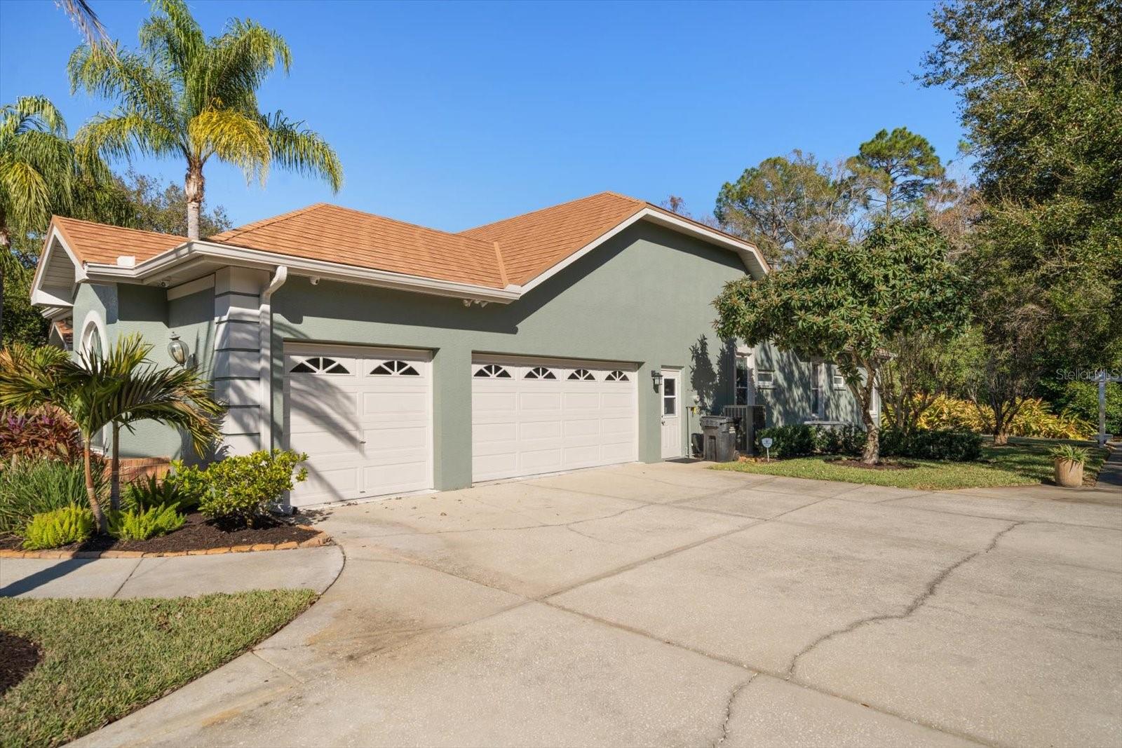 MOSS BRANCH ACRES - Residential