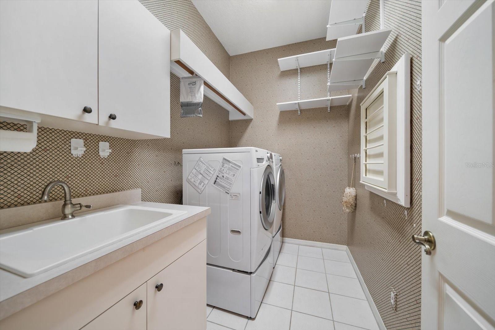 MOSS BRANCH ACRES - Residential