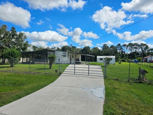 4548 FOX RIDGE BLVD, WESLEY CHAPEL, FL 33543 - Image 84580d9f02ccda5263ebc6e5b4cc01a5/1100001629