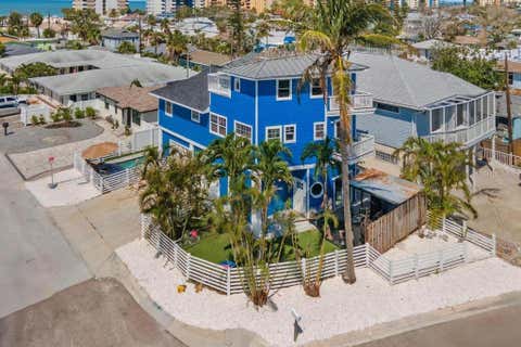 Photo of 14500 N Bayshore Drive, Madeira Beach, FL 33708 (MLS # TB8539409)