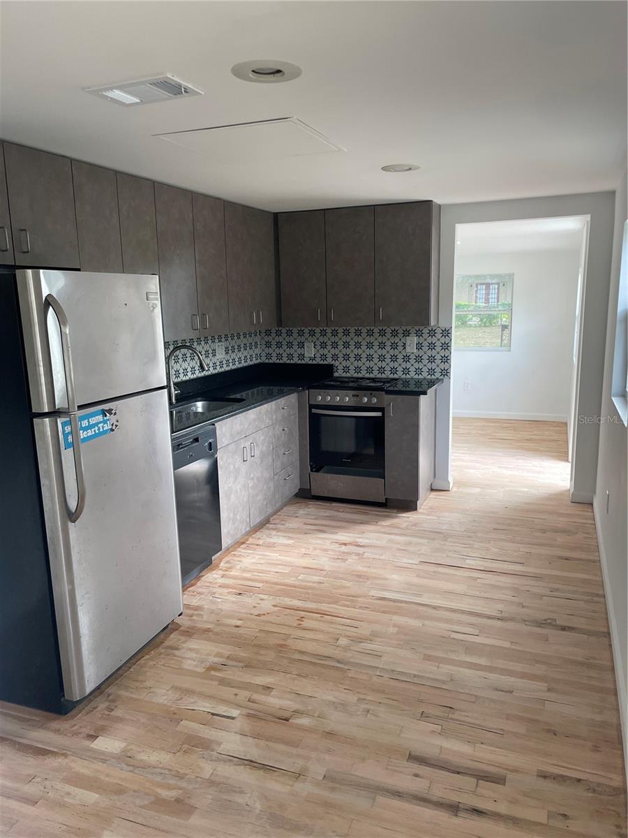 CONWAY PARK - Residential Lease