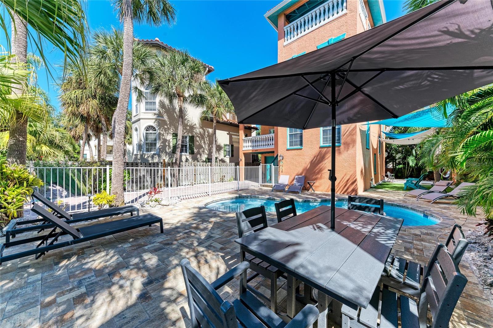 CASANAS - Residential