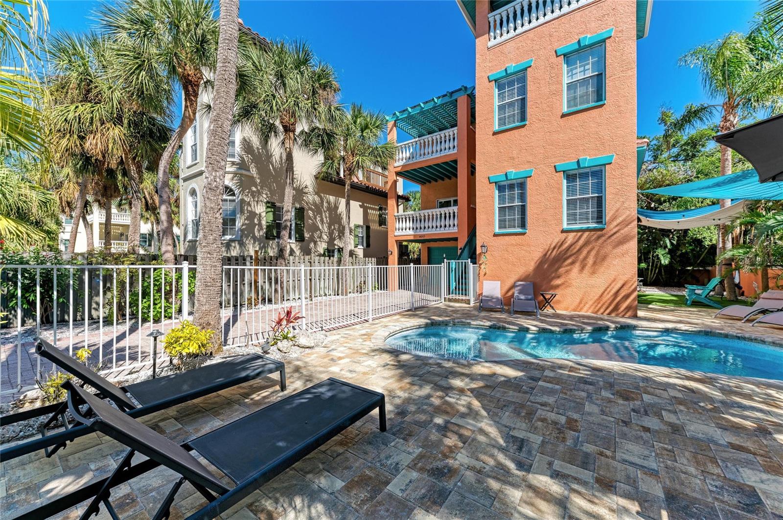 CASANAS - Residential