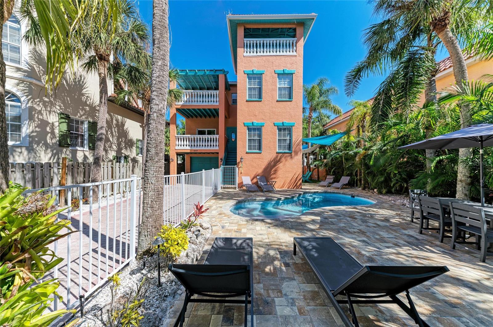 CASANAS - Residential