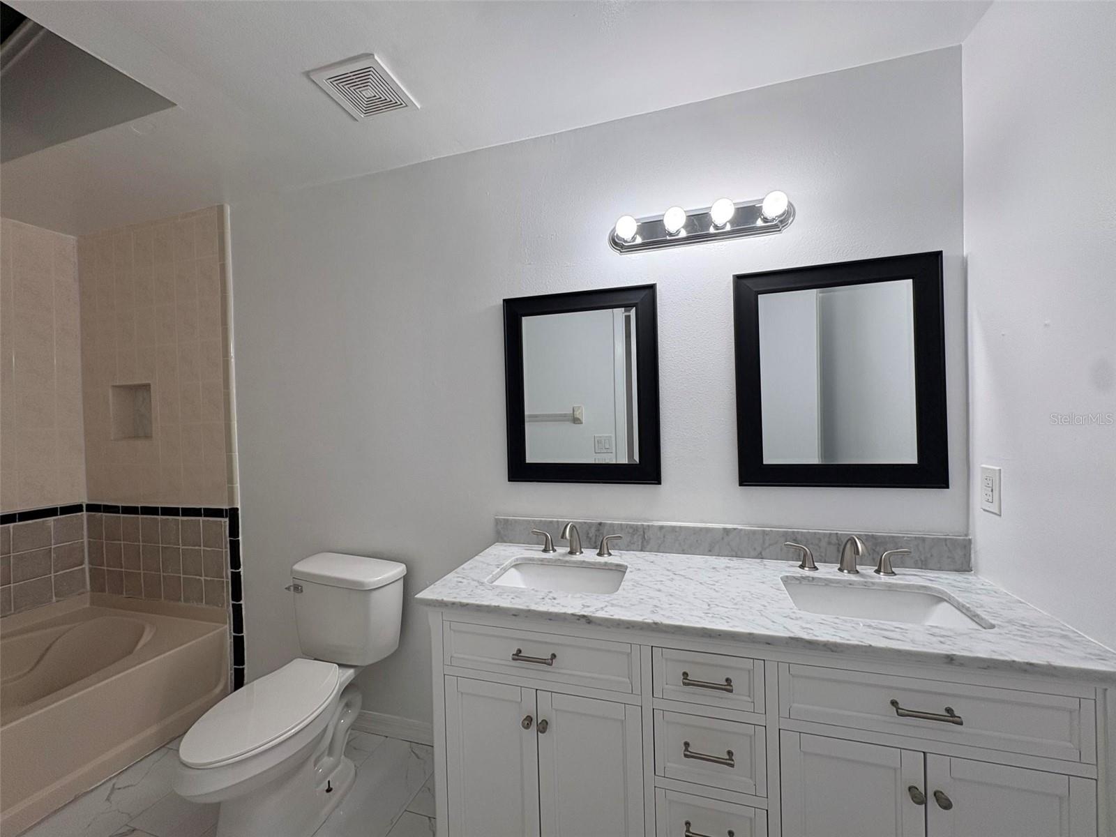 FOXHALL CONDO PH 1-3 - Residential Lease