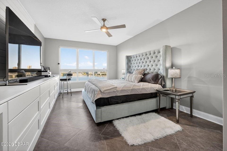 MARINA GRANDE/HALIFAX 01 - Residential