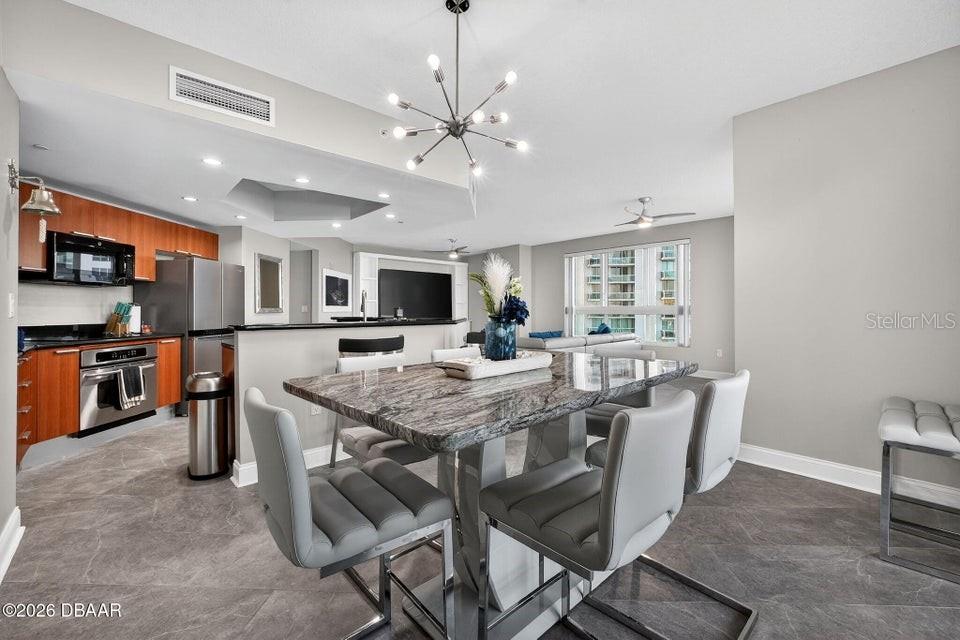 MARINA GRANDE/HALIFAX 01 - Residential