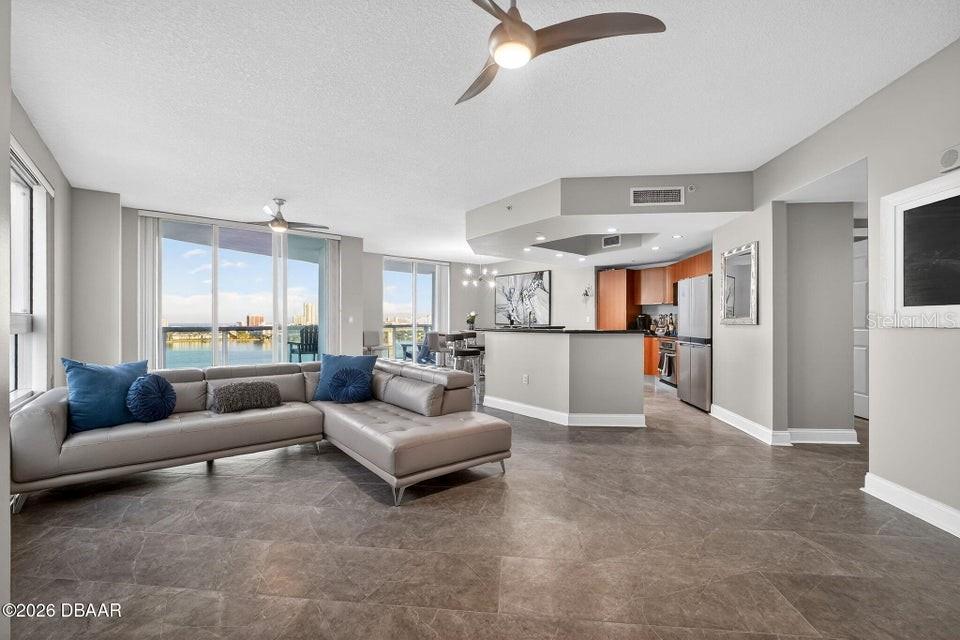 MARINA GRANDE/HALIFAX 01 - Residential