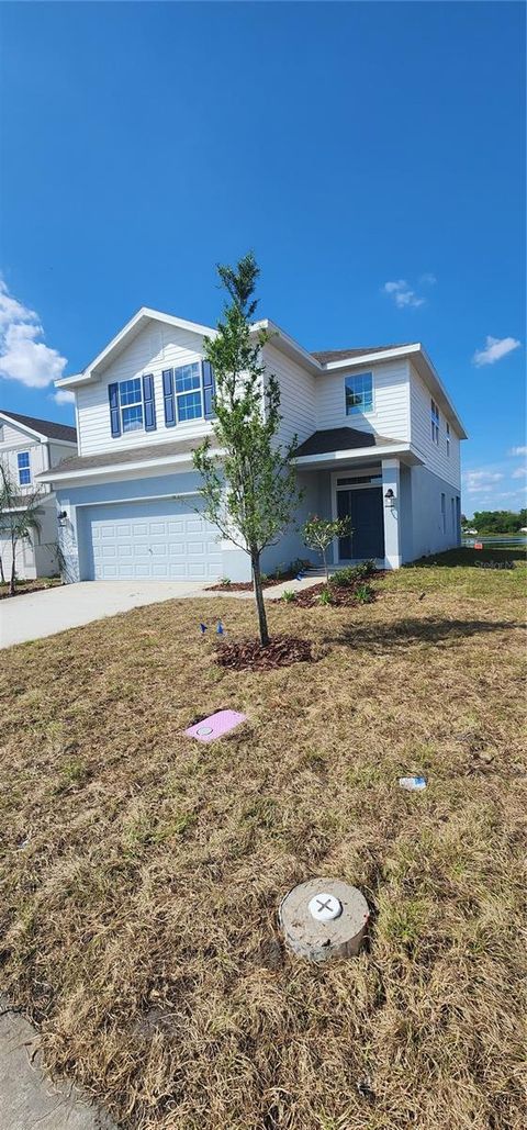 A home in WINTER HAVEN