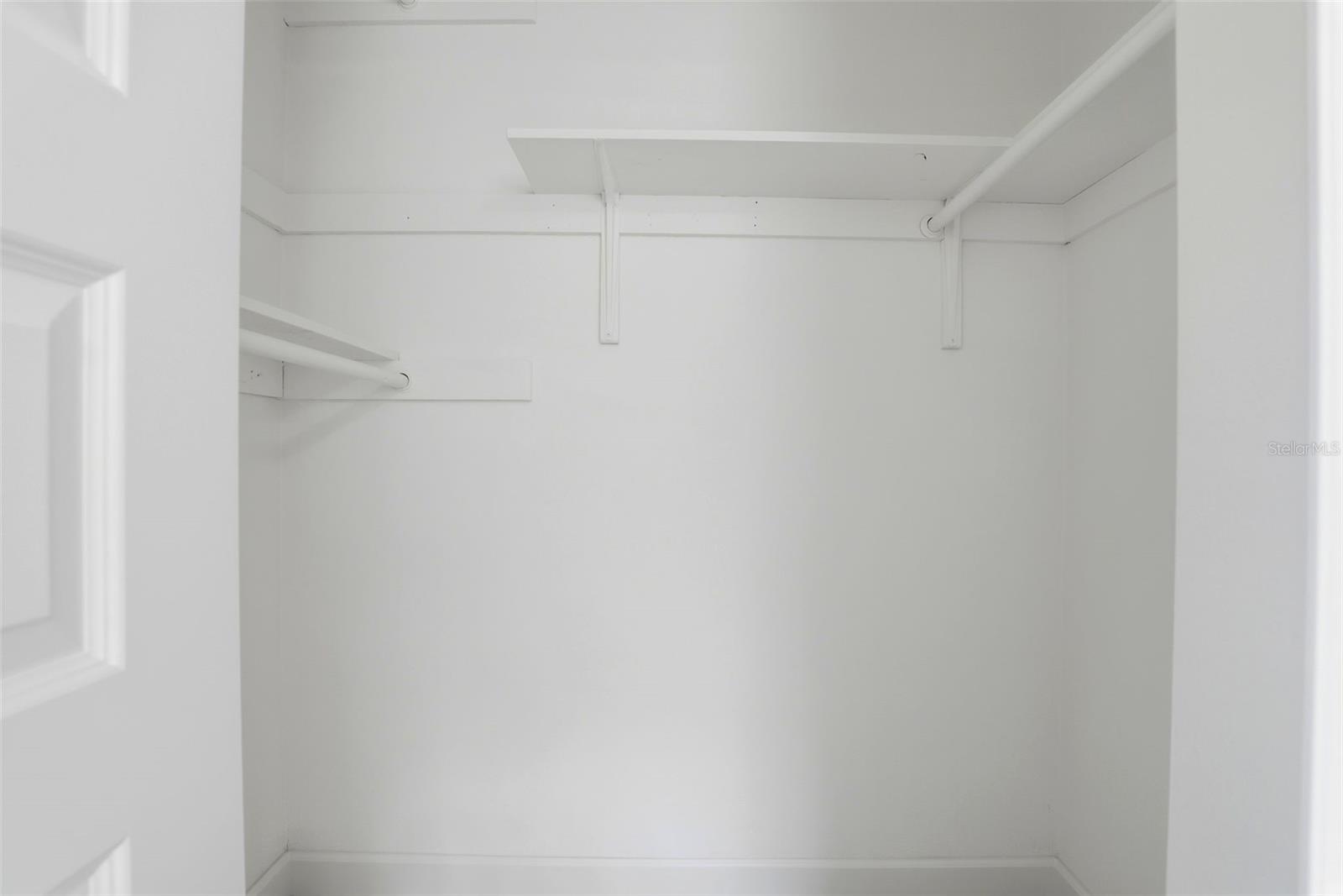 DELTONA LAKES UN 72 - Residential