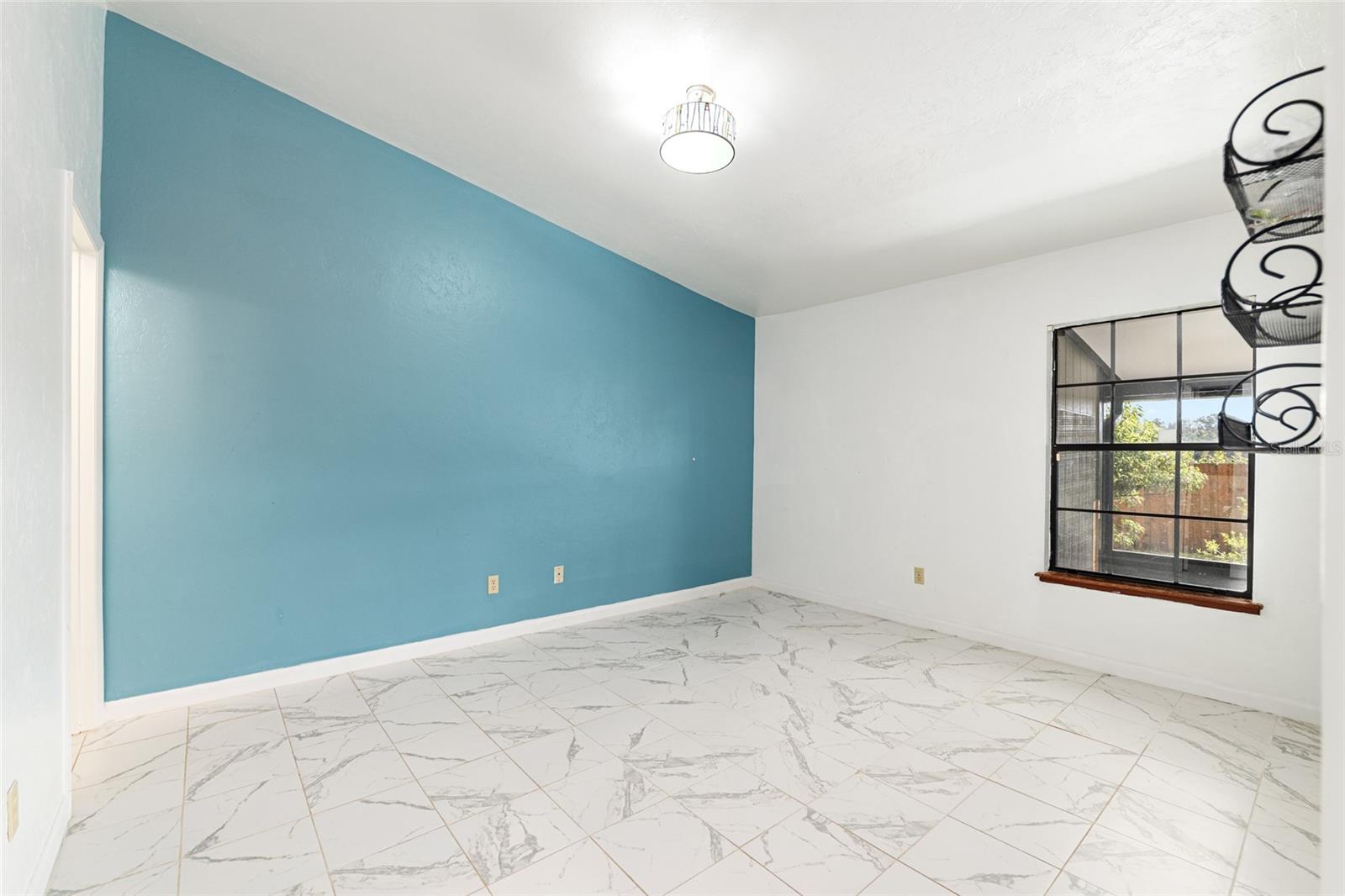 GREENLEAF - Residential