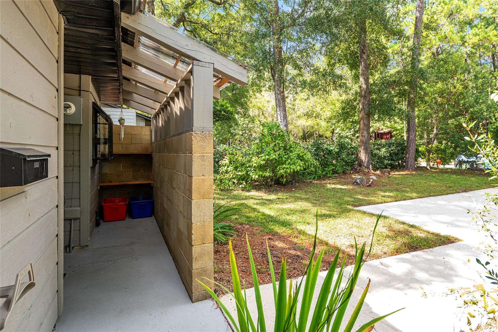 GREENLEAF - Residential