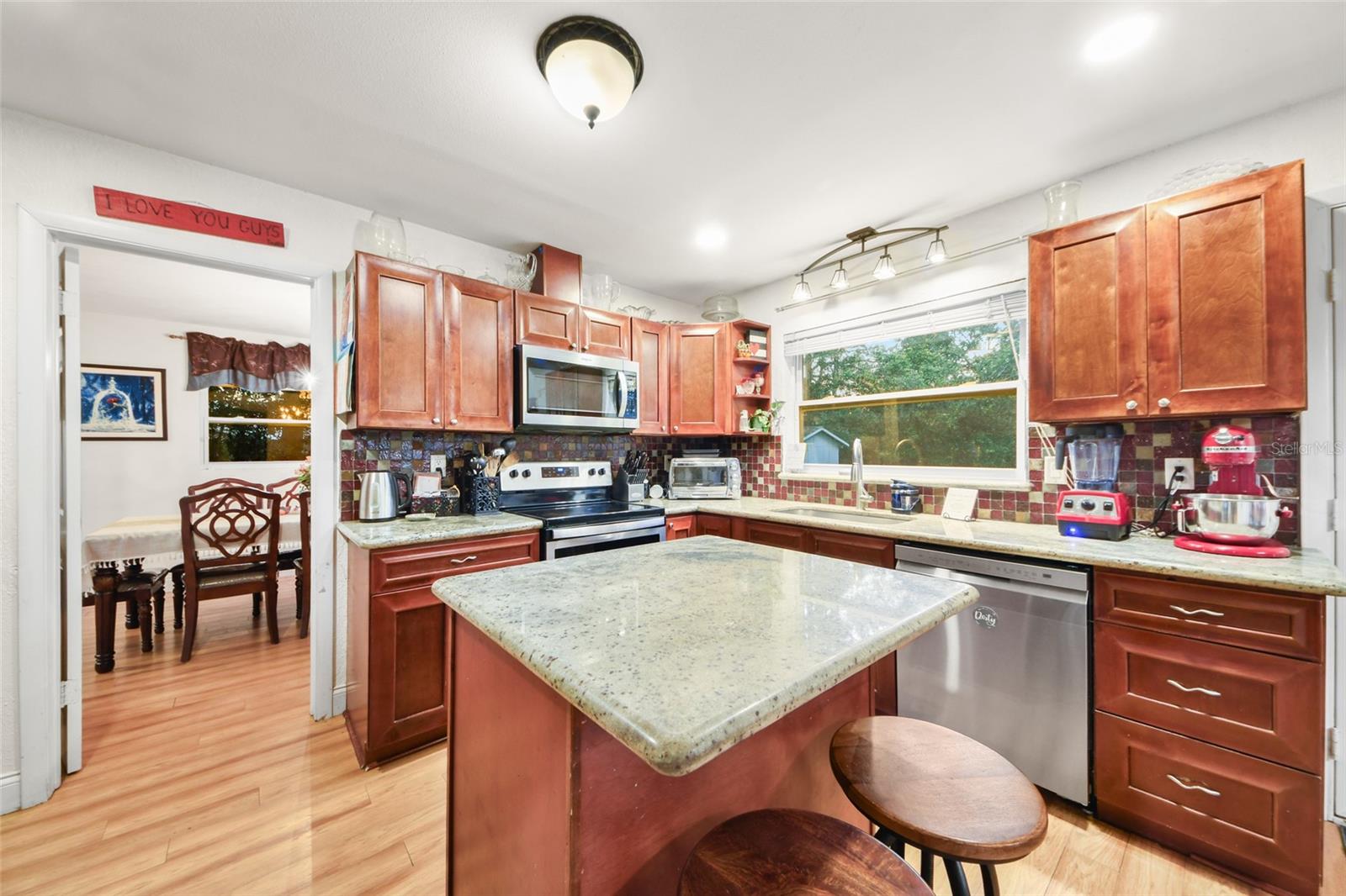 FOREST RIDGE - Residential Lease