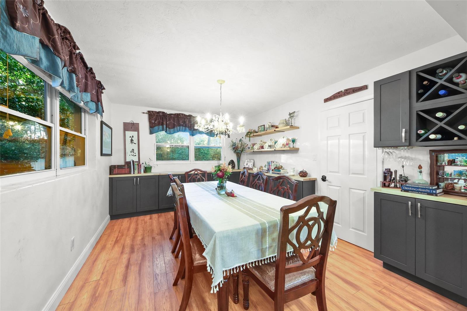 FOREST RIDGE - Residential Lease