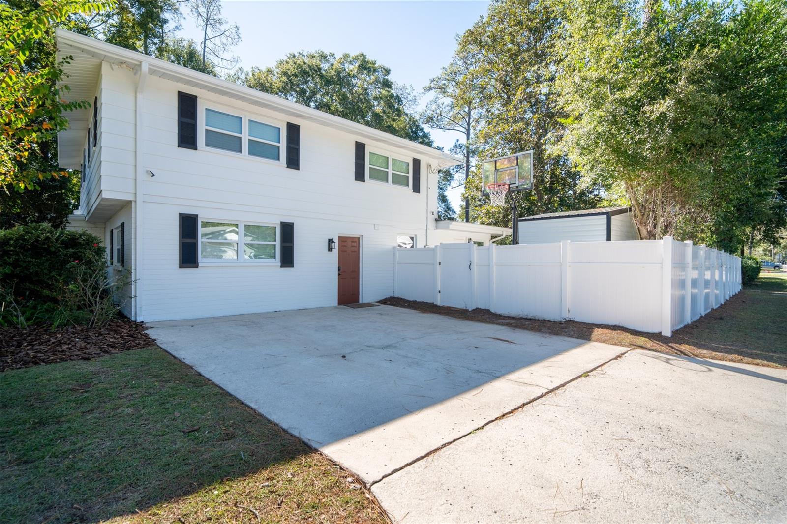 FOREST RIDGE - Residential Lease