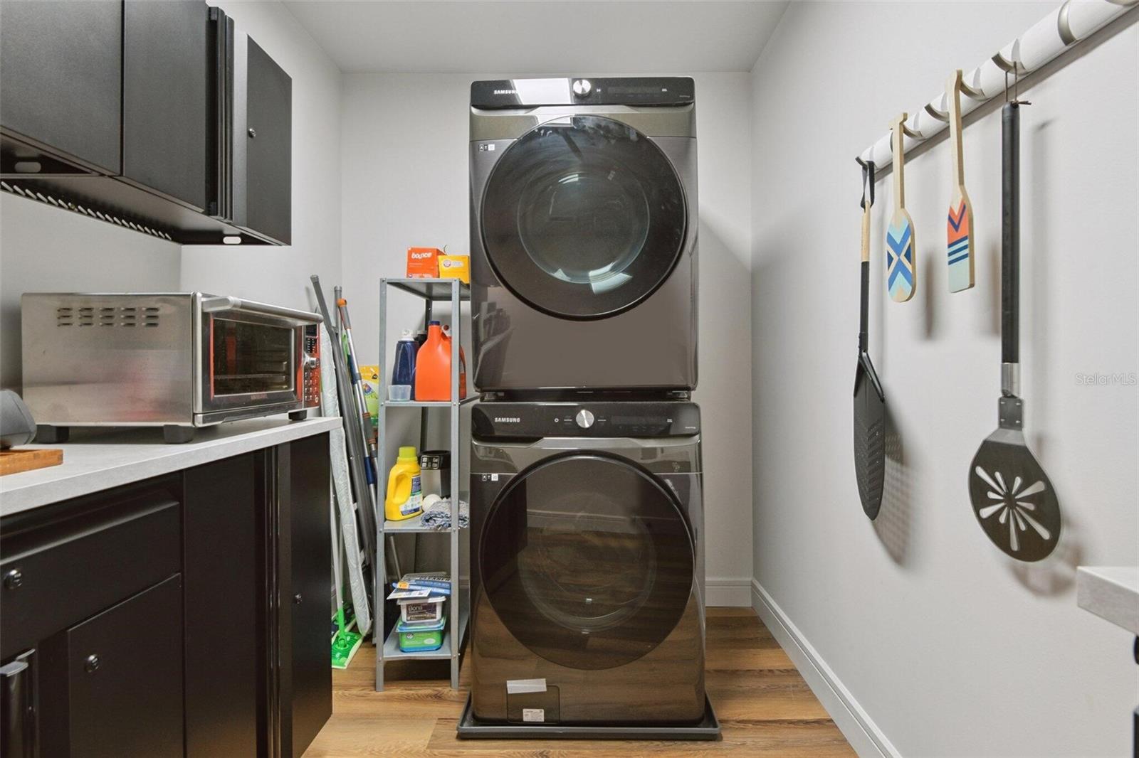 SPANISH TRAILS - Residential Lease