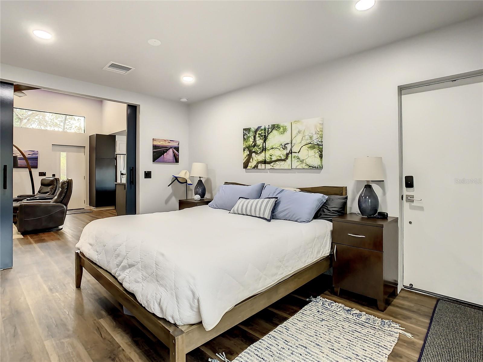 SPANISH TRAILS - Residential Lease