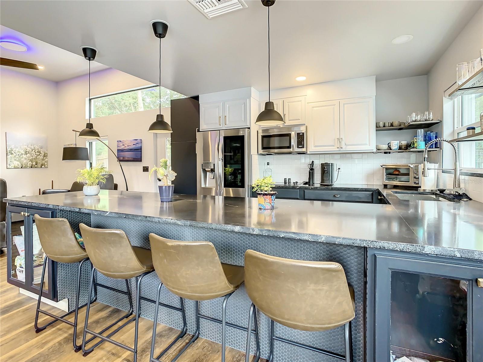 SPANISH TRAILS - Residential Lease